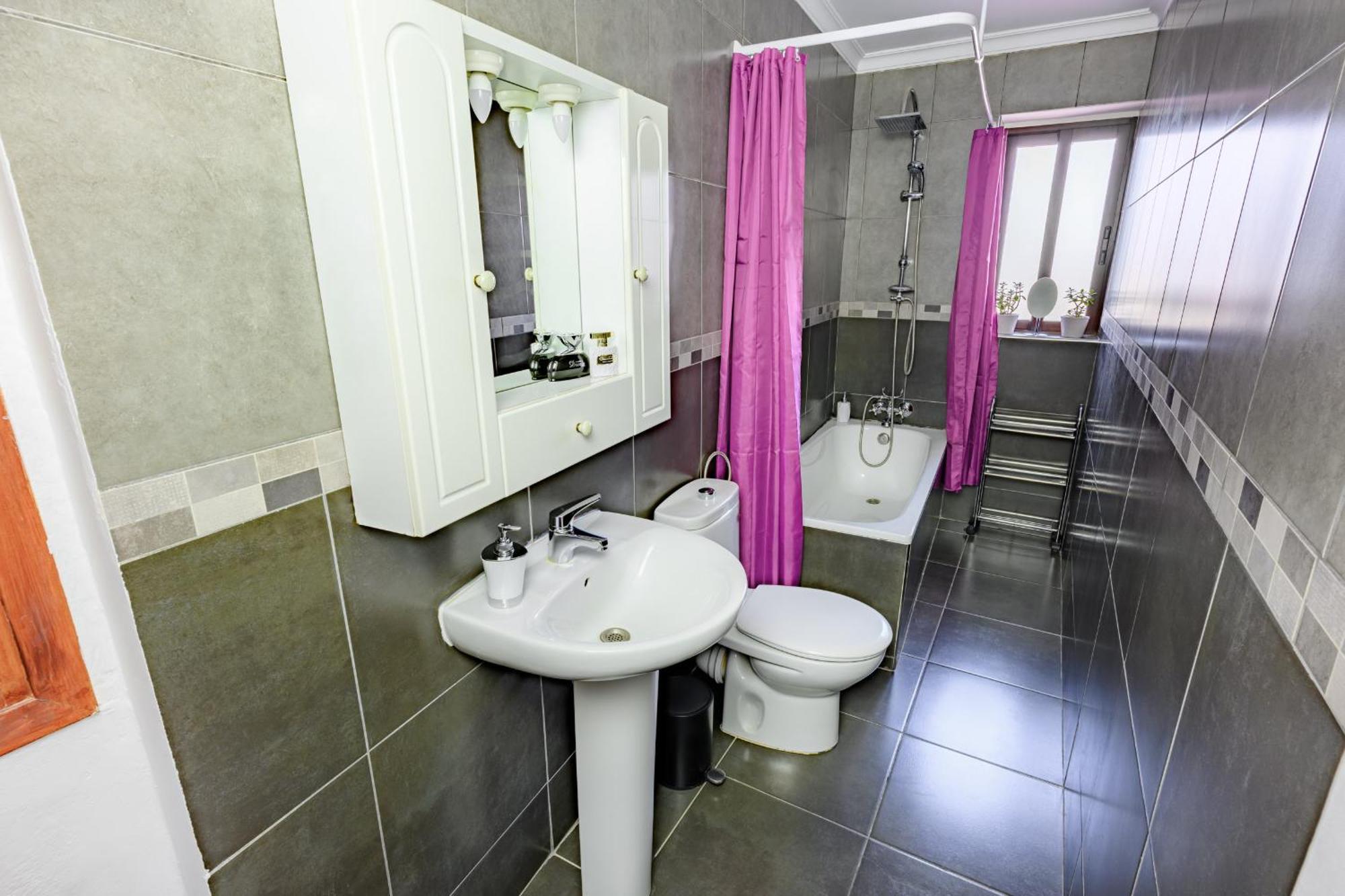 Astarte Guesthouse Castillo de Locubín Zewnętrze zdjęcie
